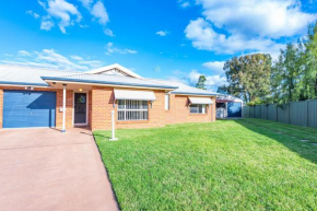 Escape to Mudgee in this Gorgeous Modern Villa